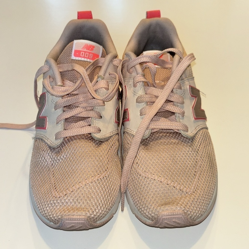 New Balance Sneakers Women's Size 9 Pink 009 Shoes WS009SO1 Running Gym Yoga